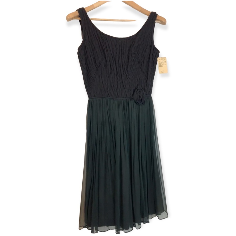 Minx Modes Vintage Rosettes Smocked Chiffon Little Black Dress LBD XS - Picture 2 of 13
